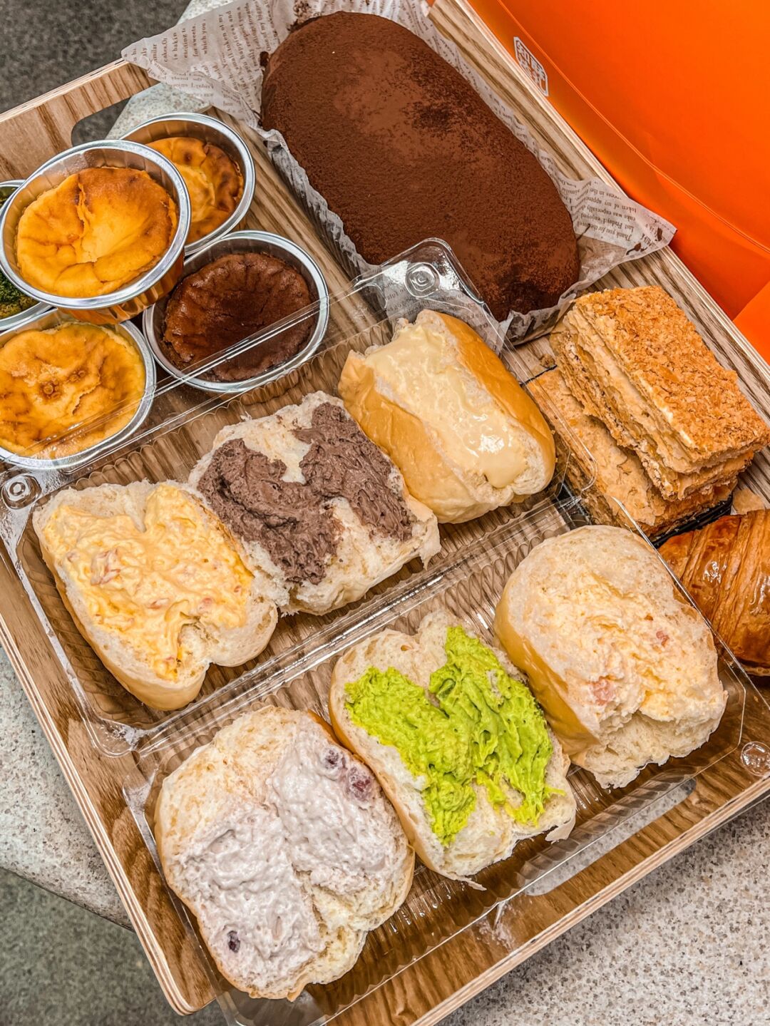 重庆观音桥适合玩的地方推荐 (重庆观音桥必打卡的地方)