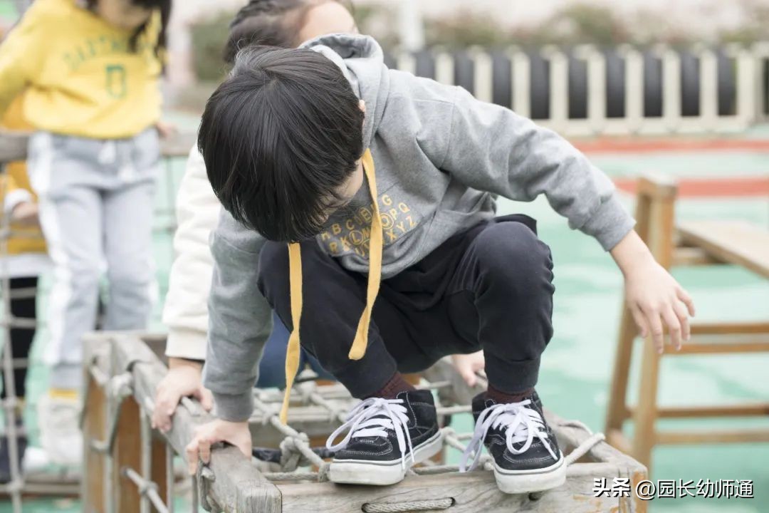 “幼儿成长档案”这样做，让家长看见孩子成长的足迹！转给幼师！