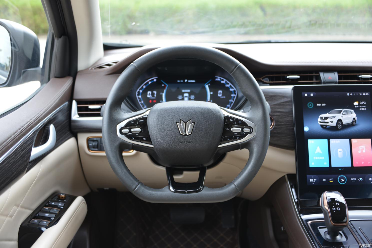 日产帕拉丁试驾视频,日产帕拉丁试驾