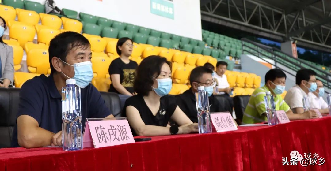 助力梅州擦亮“足球之乡”名片,中国足协主席陈戌源率队来梅考察