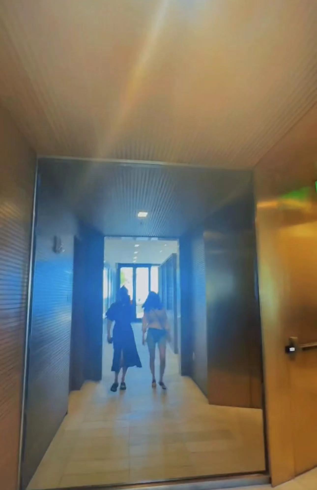 姚芊羽出席活动视频 (姚芊羽夏威夷)