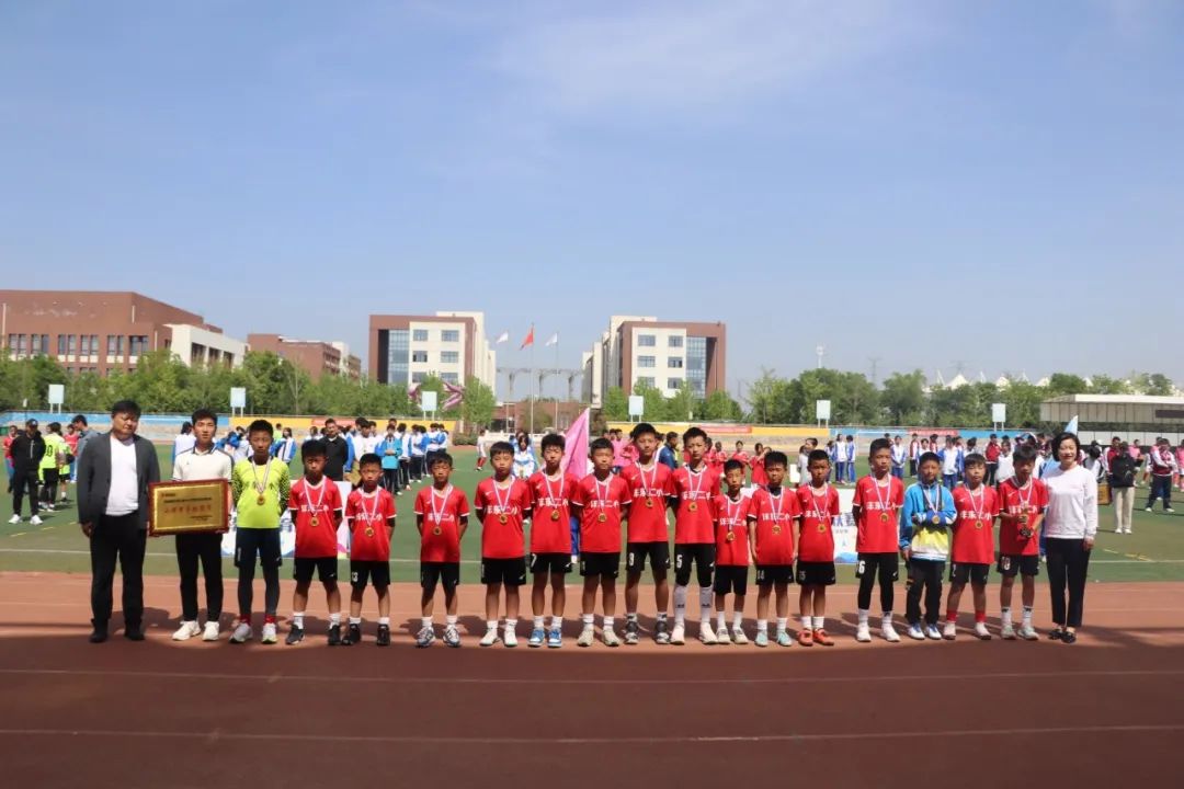 西咸新区足球联赛沣东第六小学,沣东新城小学足球联赛