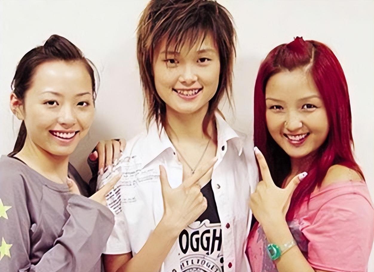 这一次，被撕下“遮羞布”的李宇春，给内娱明星“好好上了一课”