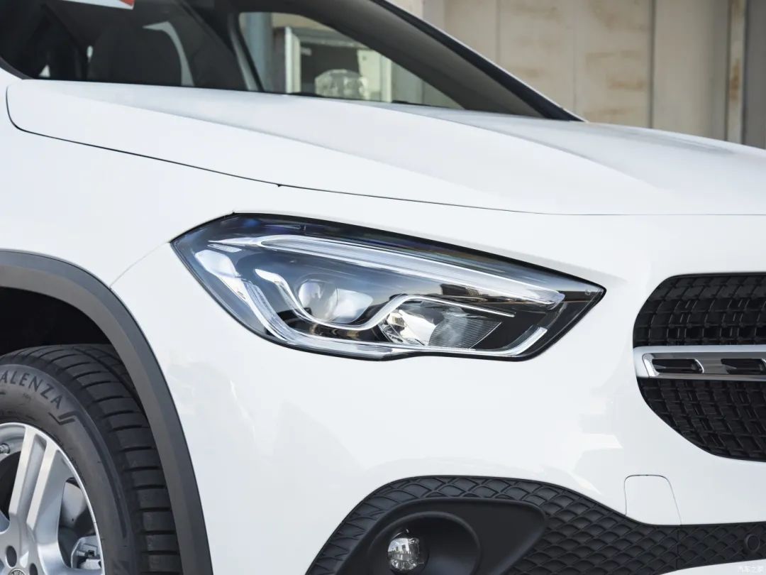 2023款宝马x1和2023奔驰gla哪款好,奔驰gla值得购买吗