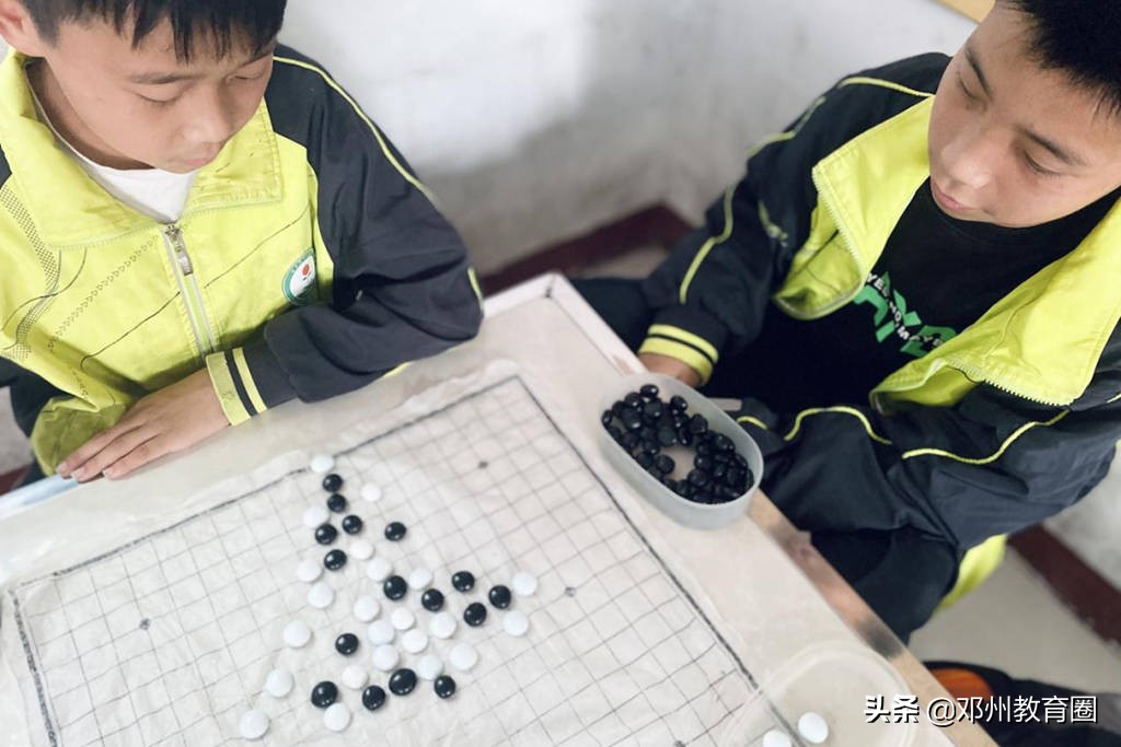 邓州市白牛镇中心小学,南召县中小学课后延时服务