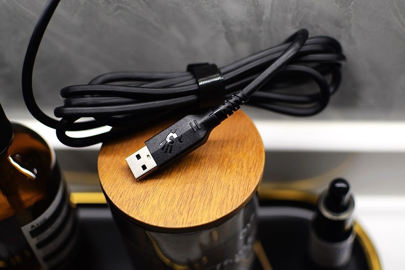 血手幽灵t98和rog游侠rx,血手幽灵t98支持热插拔吗