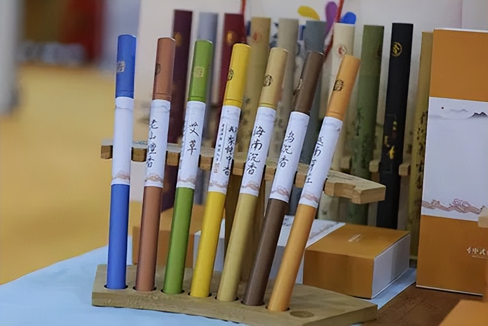 当代年轻人不上进只上香？上香有讲究，5.12-15厦门看香全攻略