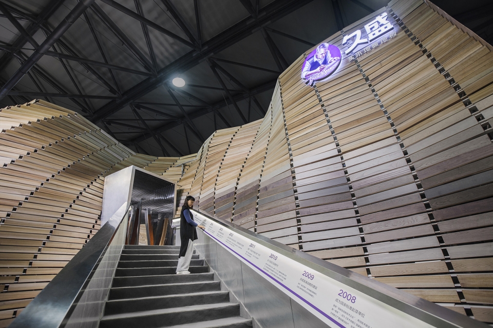 久盛地板杭州专卖店,久盛地板品牌体验馆