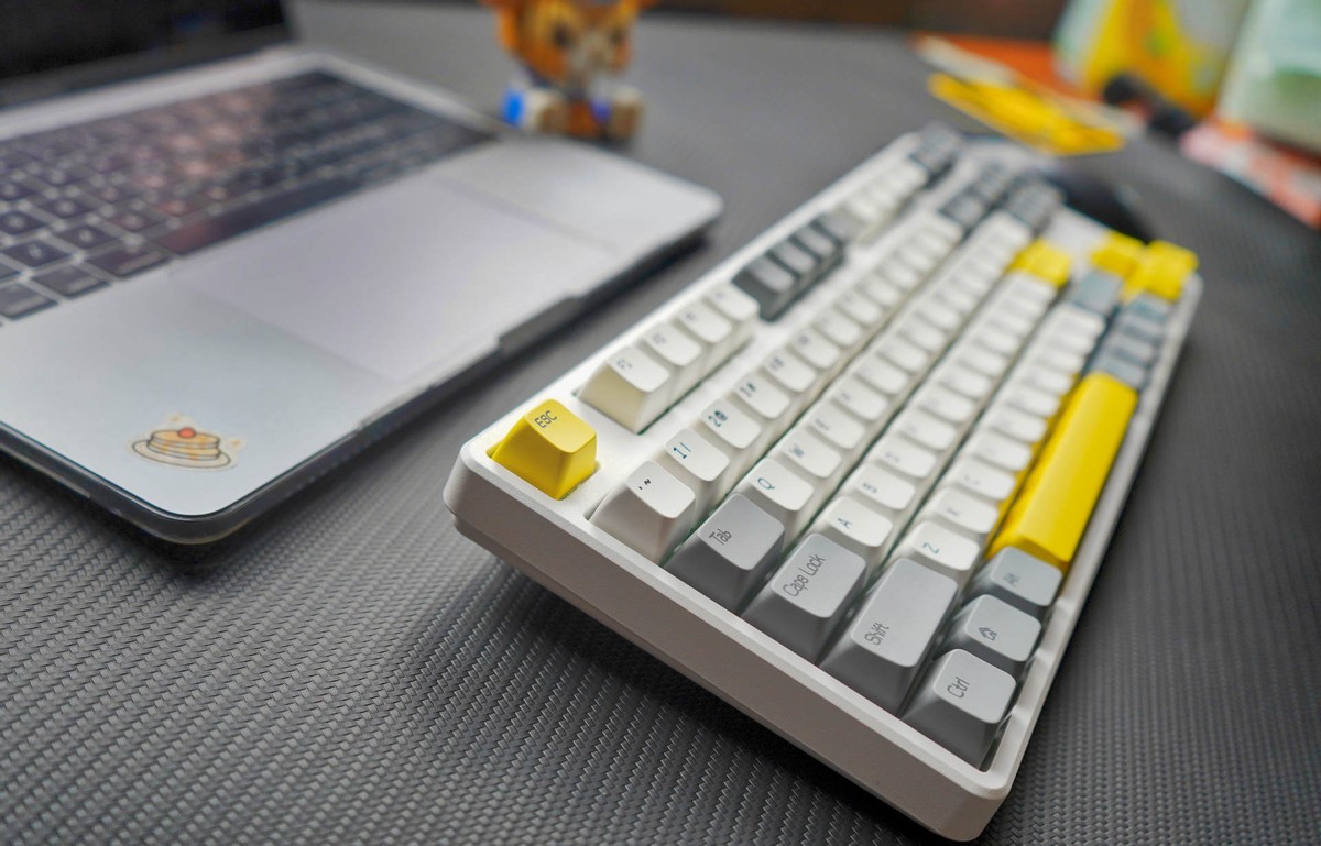 黑爵ak873好用吗,黑爵ak873键盘好用吗