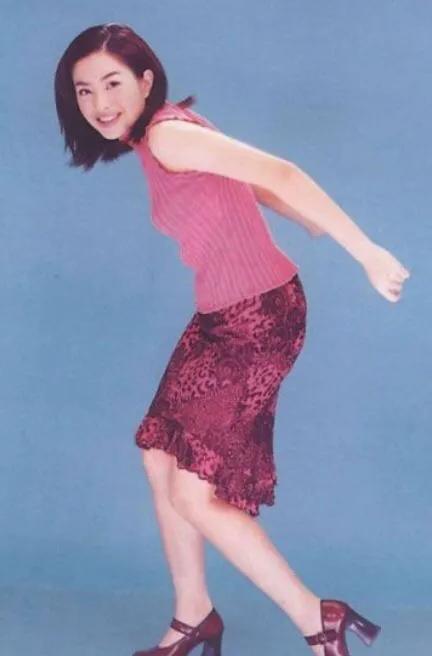 徐怀钰：20岁成名，拒绝陪酒被雪藏，表示对“浪姐”心怀愧疚