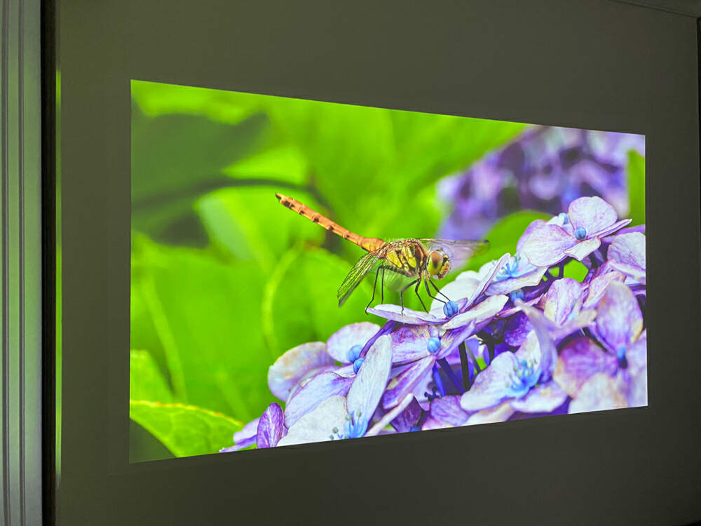 太卷了！亮度1300CVIA、帝瓦雷调音，AOCK1智能投影或成4K段爆款