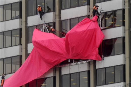 世界上胸罩最大是多少,世界上最短的胸罩是多少厘米