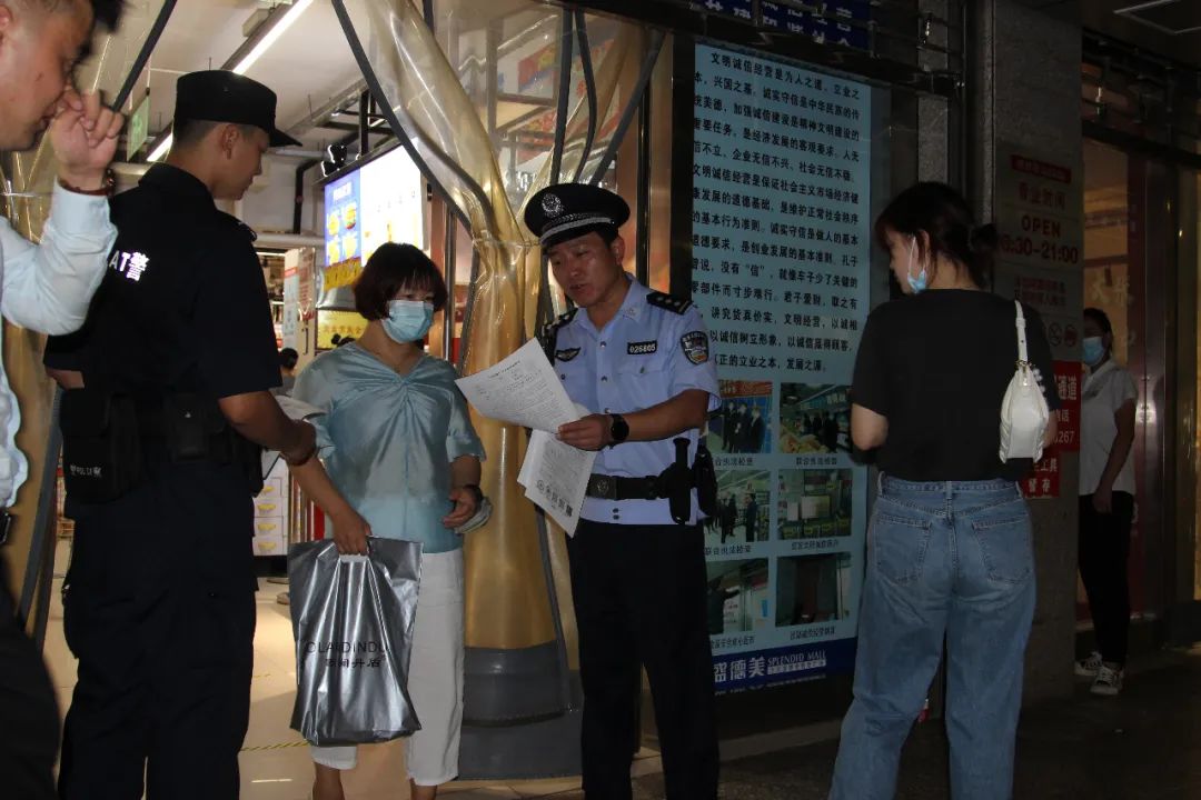 夏季治安打击整治“百日行动”丨尽锐出战！河南洛阳公安全力开展夏夜治安巡查宣防第二次集中统一行动