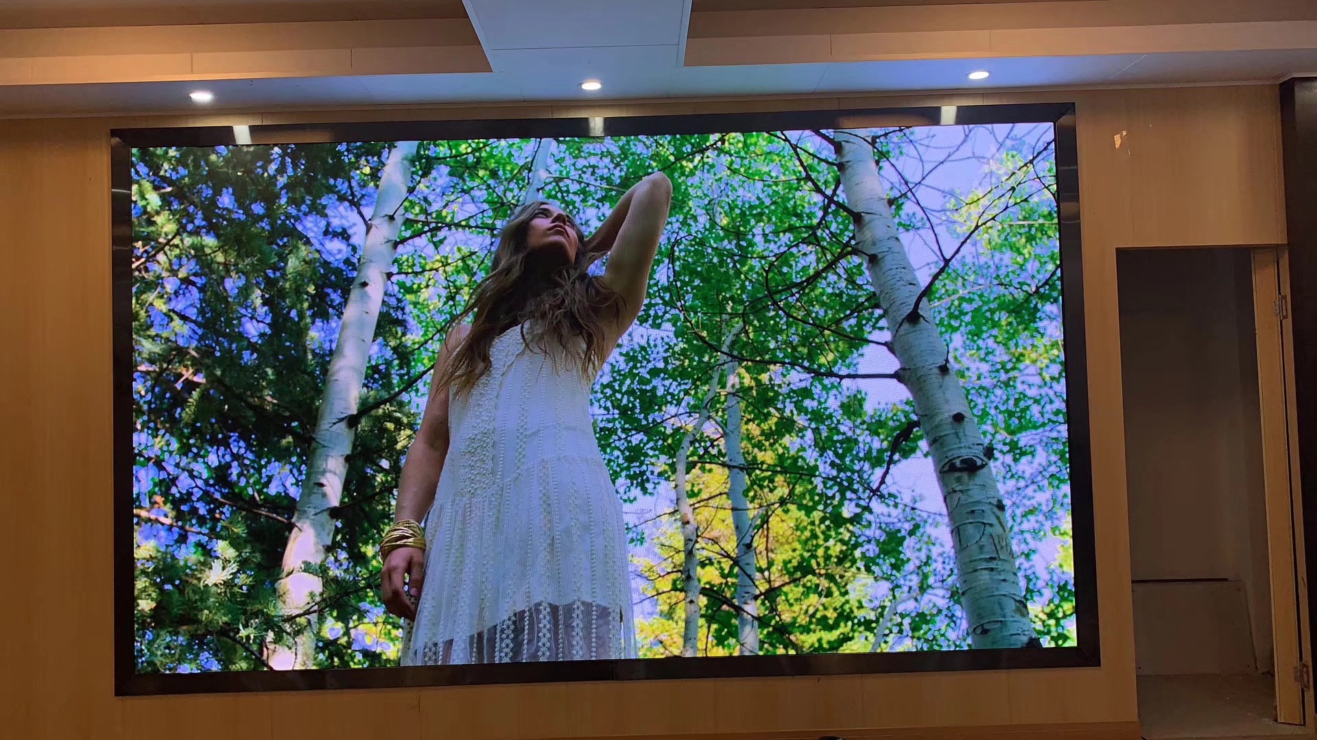 衢州展厅led电子显示屏,展厅led显示屏安装