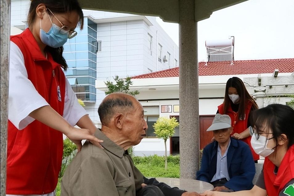 辛巴辛有志带领辛选集团公益助农,辛巴辛选项目