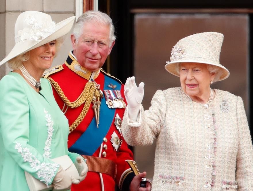 查尔斯为啥年轻时和卡米拉结婚,查尔斯出轨卡米拉了吗