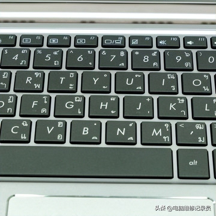 键盘滑轨脱落怎么安装,键盘轨道脱落解决妙招