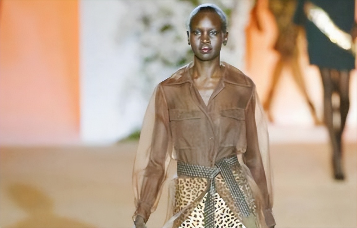 最美黑人“黑珍珠”：18岁挑战欧美一战成名，征服了白人审美