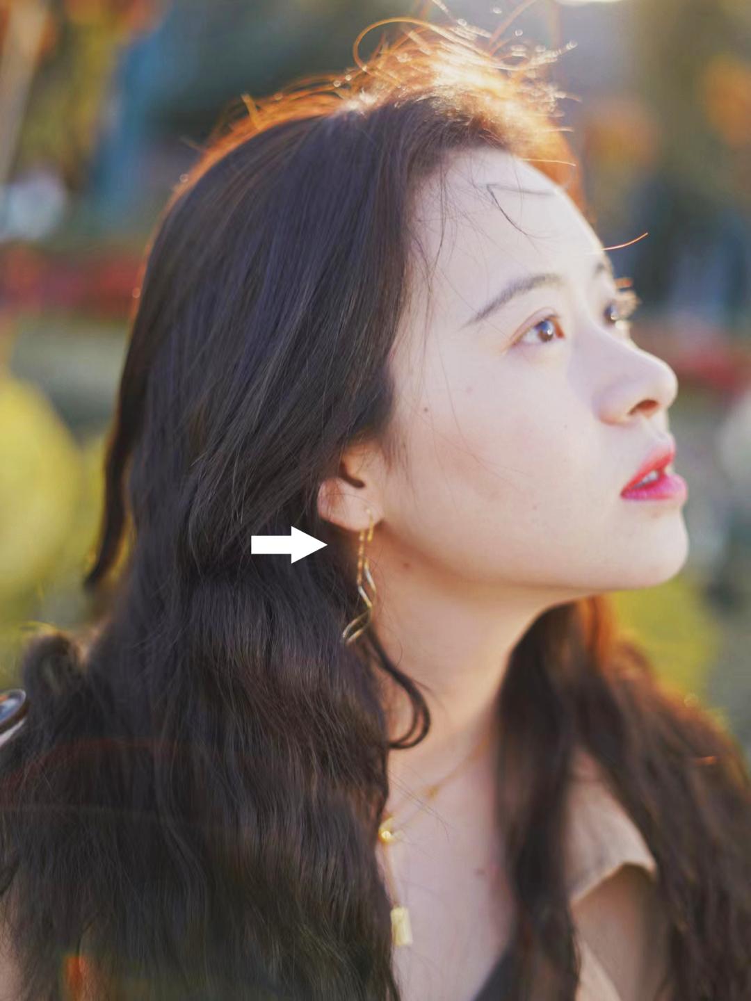 不知道自己的脸型适合戴哪种款式,长脸型耳环项链配饰