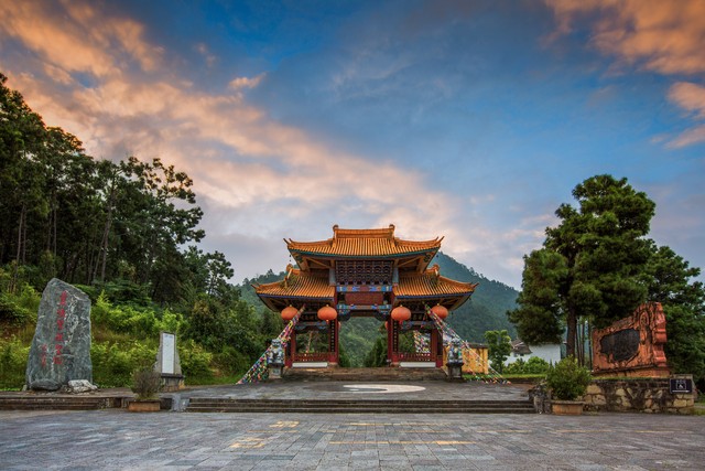 小学生暑假旅行推荐方案,暑假二十天带孩子旅游计划