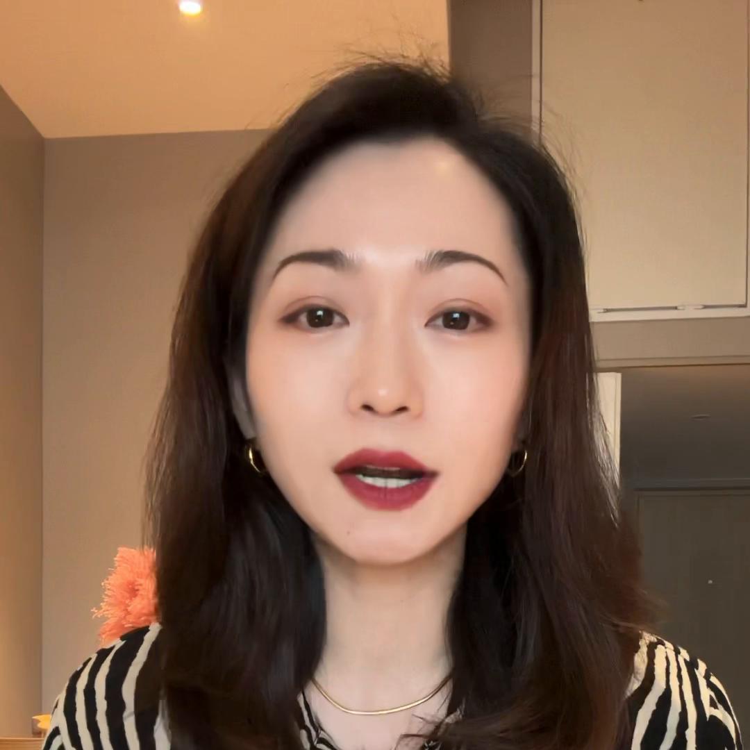 选场地？选策划？nonono，先开会~#新娘备婚