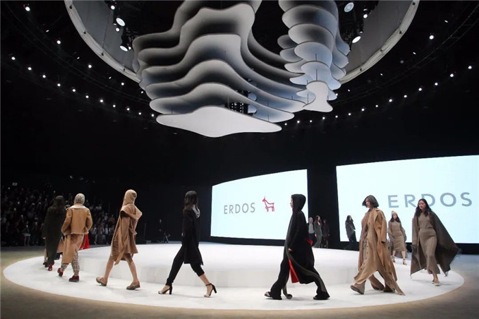 门店上千家的品牌,全国5000家门店以上的品牌店