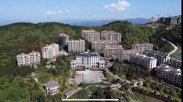 夏天去哪里游凉都六盘水,贵州六盘水哪个地方最凉快