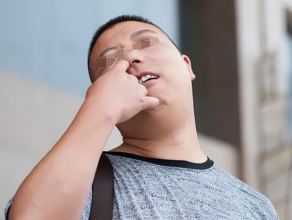 真实故事：一起因表弟偷看表姐洗澡引发的家庭血案