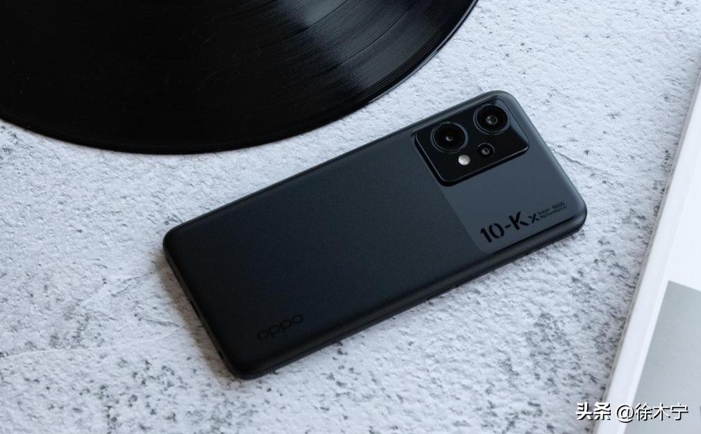 值得推荐的四款手机用三四年,几乎无差评的三款手机