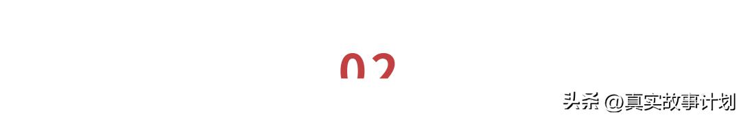 吃药时,才想起我是艾滋病人