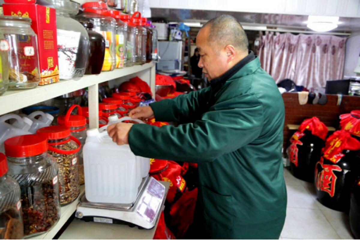 6元一斤的农村散酒敢喝吗,几百块钱一斤的散酒敢买吗