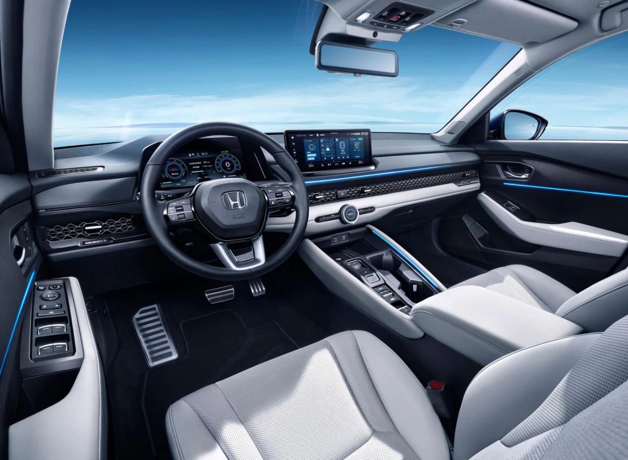 第十一代雅阁phev落地什么价,十一代雅阁phev满电满油续航