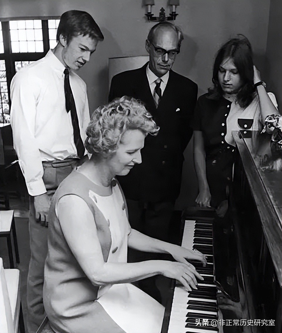 撒切尔夫人改变了她的一生,英国第一女强人撒切尔