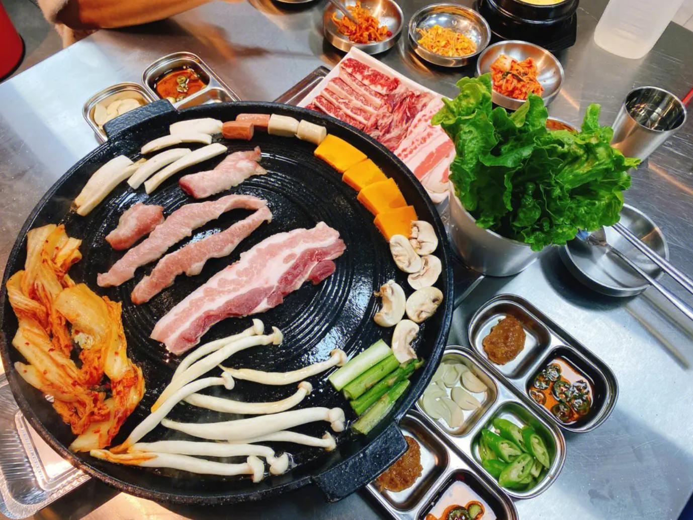 首尔-釜山自由行攻略,探索韩国料理