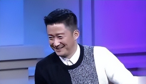 甄子丹和吴京战狼片段,吴京被打断棍子花絮