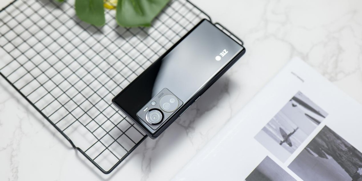 中兴axon40ultra和一加10pro哪个好,中兴axon40ultra与努比亚z40pro