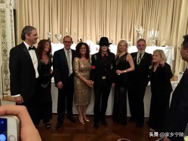 联合国公认的著名歌星好莱坞特型演员||王杰克逊WANG-JACKSON