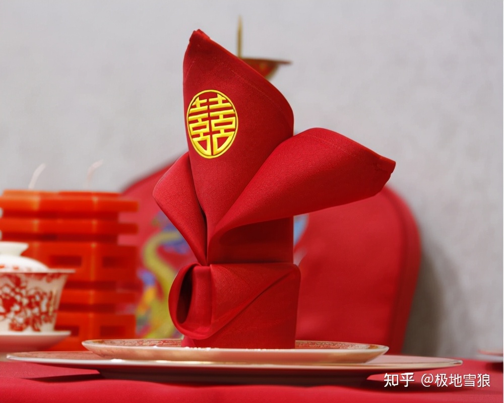 第六课：软片、布草的设置。2、布草的选配