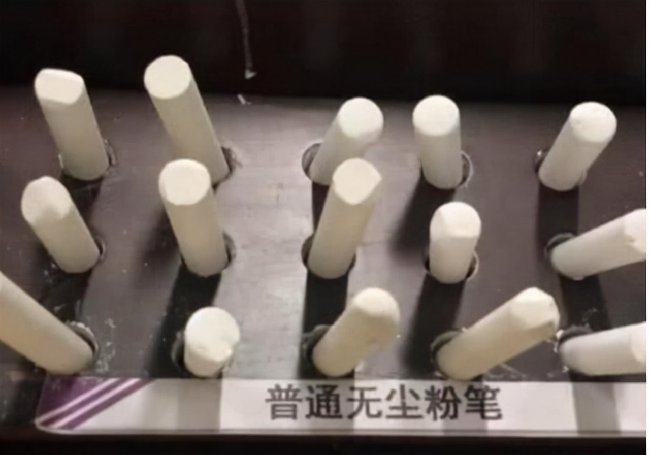 见过清华大学的粉笔吗?高级得不得了,网友看后表示:我要复读