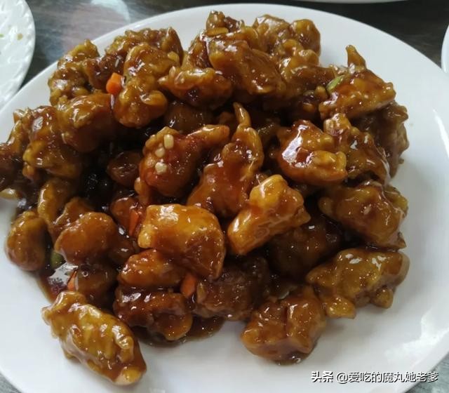 大连这家知名老菜馆，200多点了4个硬菜，老味道总能勾起回忆