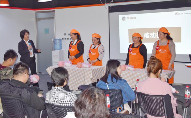 加盟一家家政公司需要多少加盟费,如果加盟一个店需要了解什么