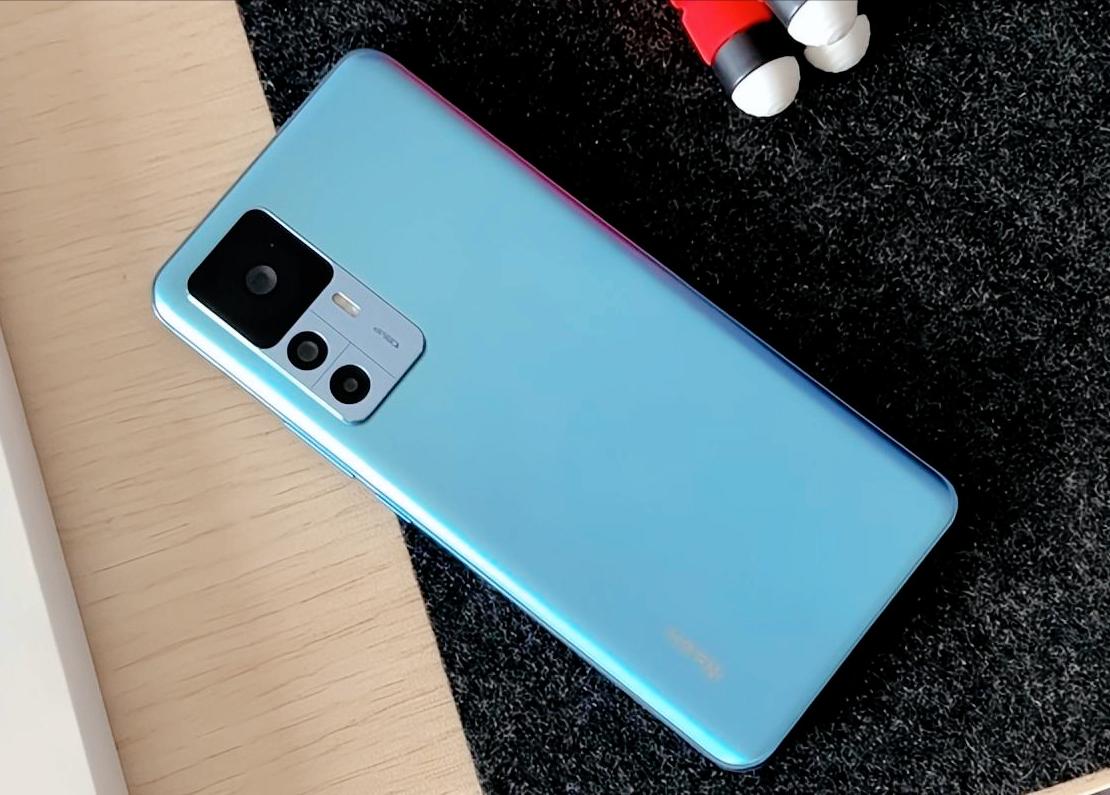 最值得买的骁龙8+的旗舰机,2022年骁龙8旗舰机哪款最值得买