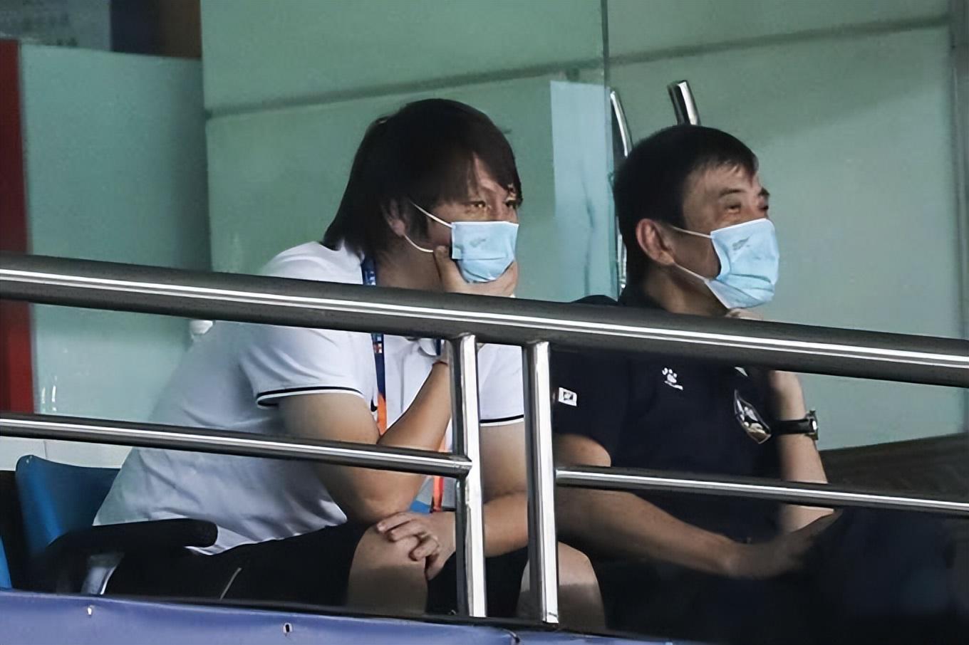 退出中超解散的俱乐部,重庆足球队解散原视频