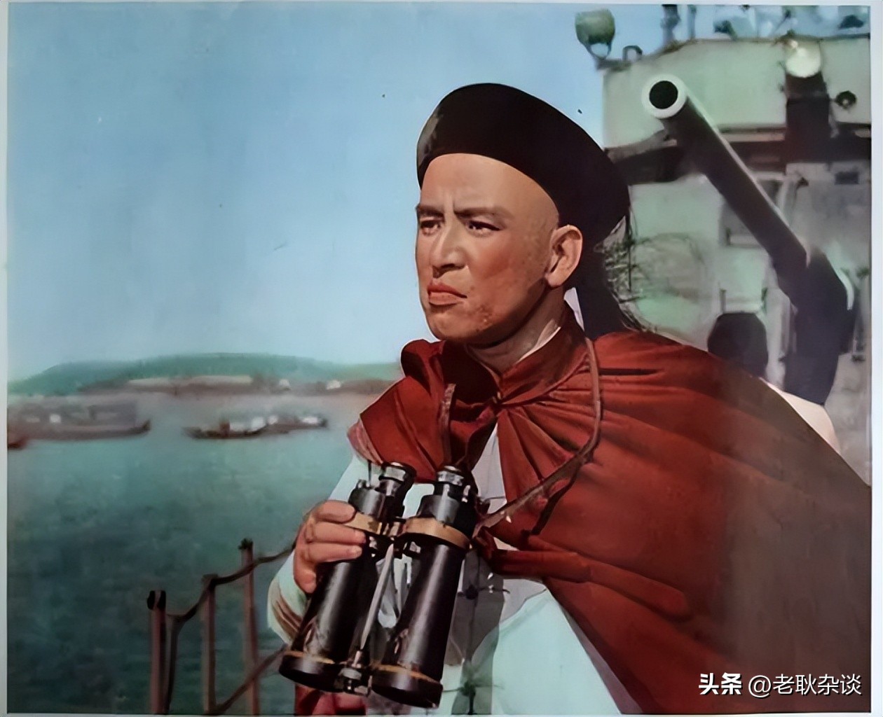 甲午风云邓世昌问为何不开炮,电影甲午风云李默然片段