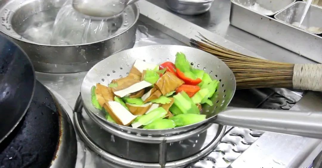 祛湿菜真能祛湿吗,夏天吃什么菜除湿气最快