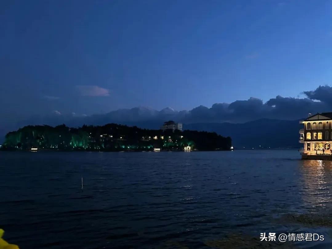 古风惊艳文案短句子,时光匆匆的唯美惊艳文案句子