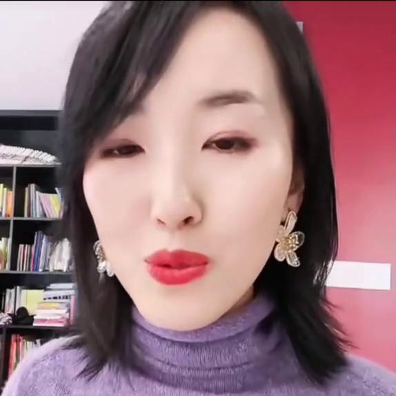 玛丽艳焕采气垫,玛丽艳随气垫霜20号