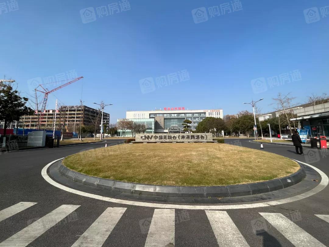 南京二手房哪个板块抗跌,新房上涨二手房下跌什么趋势