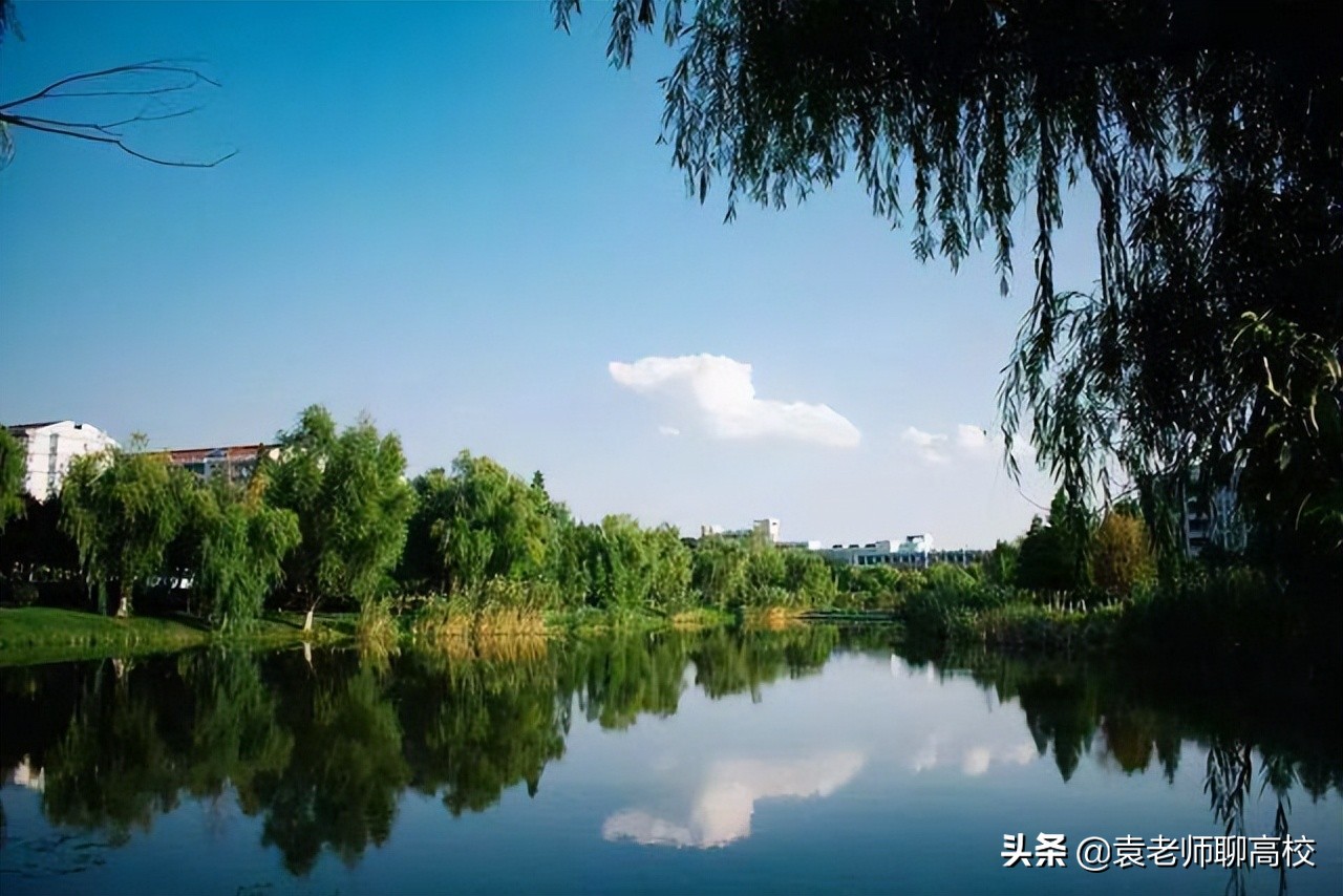 江苏大学和扬州大学哪个排名靠前,江苏大学和扬州大学哪个工科强