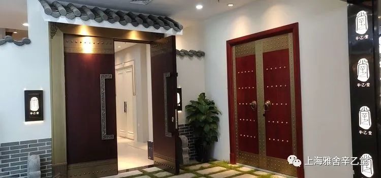 口碑最好的三款纯实木门,性价比高的实木门推荐